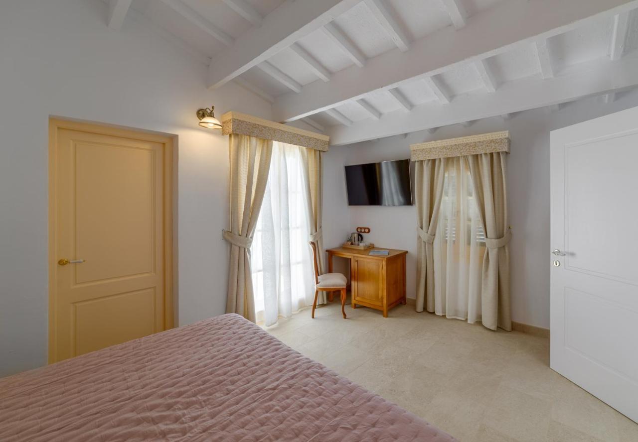 Seranova Luxury Hotel - Adults Only Ciutadella  Eksteriør billede