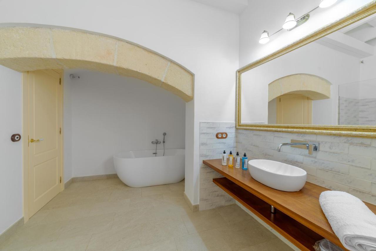 Seranova Luxury Hotel - Adults Only Ciutadella  Eksteriør billede